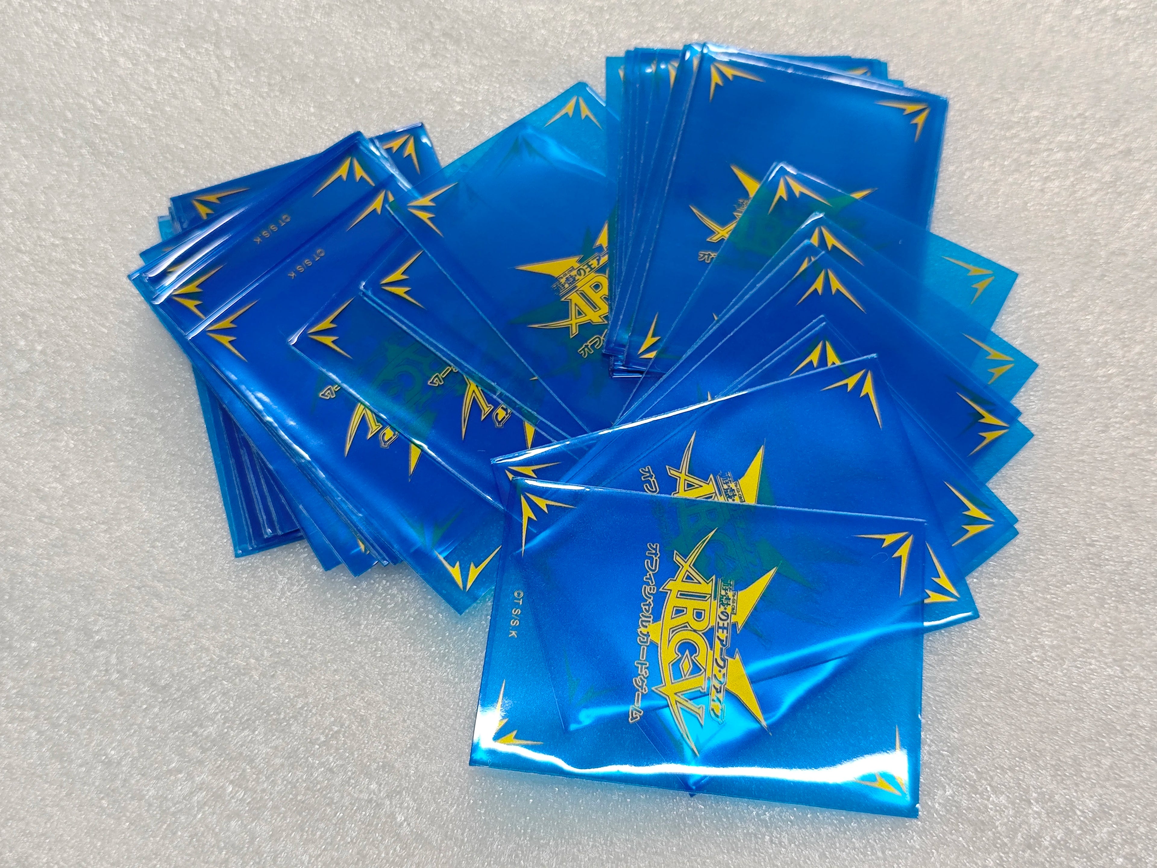 50 pcs/pack  Yugioh ARCV Card Sleeves Yu-Gi-Oh! OCG TCG Trading Cards Protector Case Free Shipping