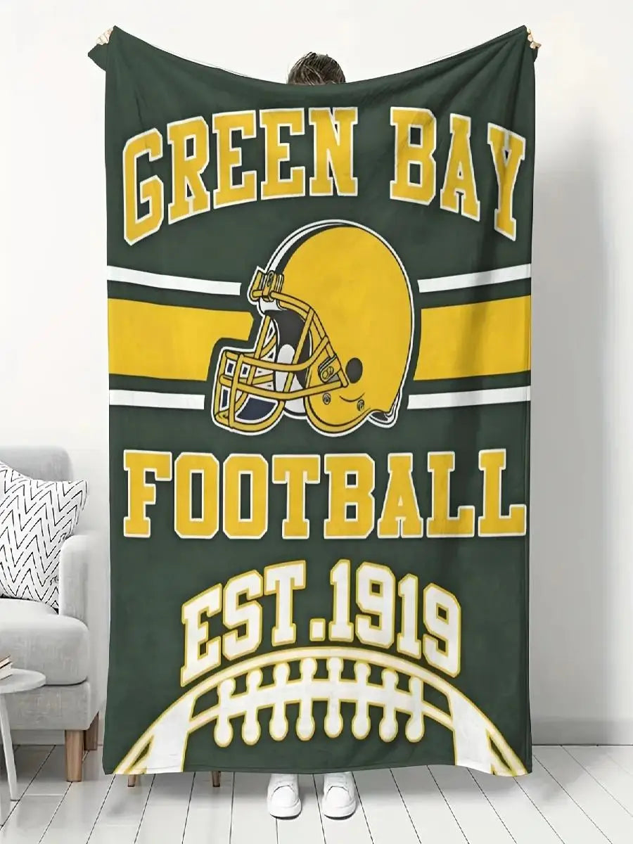 Soft Football Team Blanket Lightweight Green Bay Pink Flannel Coverlet  Cozy Throw for Home Textiles  Colorful NFL Fan Blanket