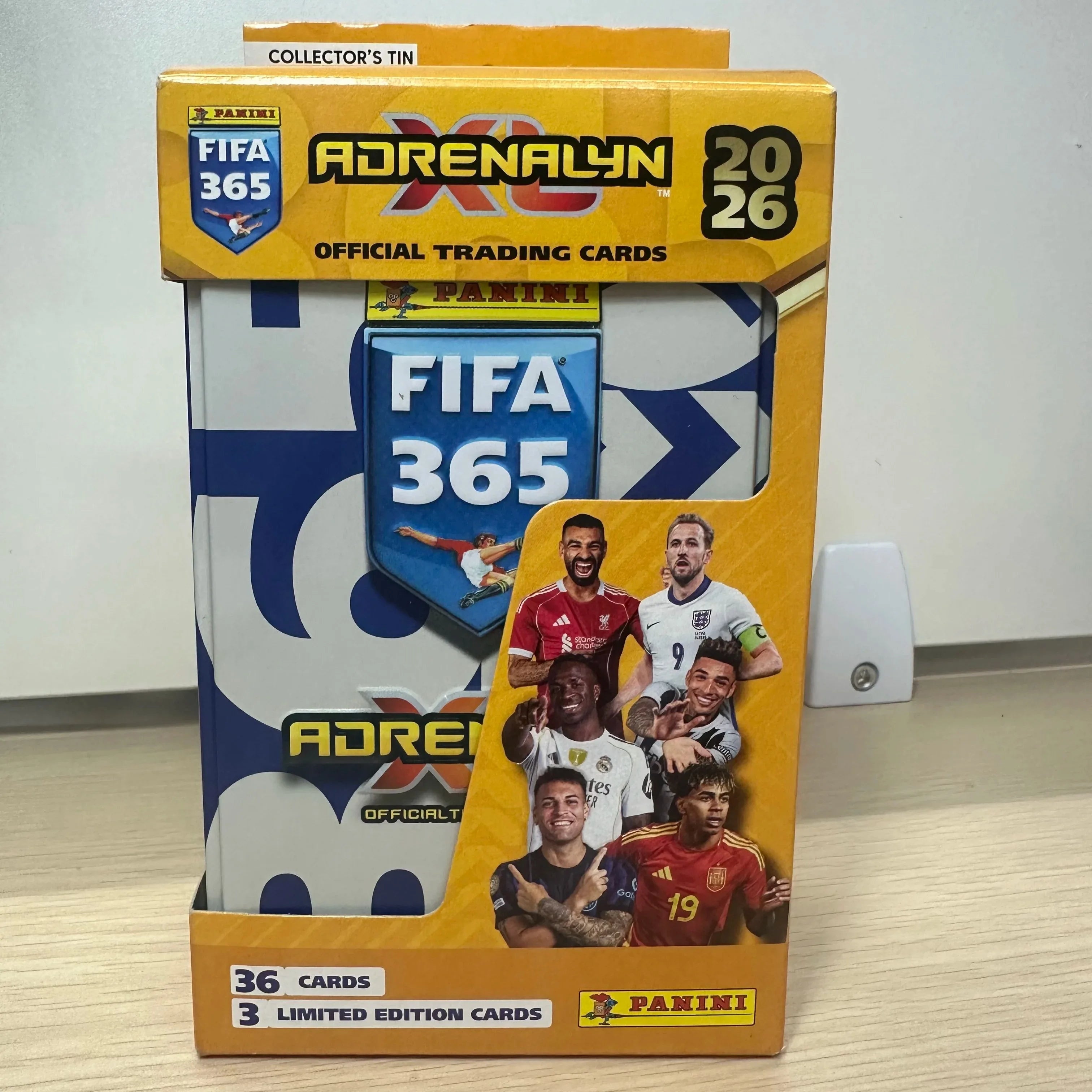 Panini FIFA 365 Adrenalyn XL Trading Cards Pocket Tin 7 Packs 2 Limited Edition 1 Golden Baller Football Cards